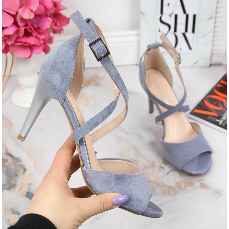 Sandaalit sinisellä korkokenällä W Sergio Leone sininen 1