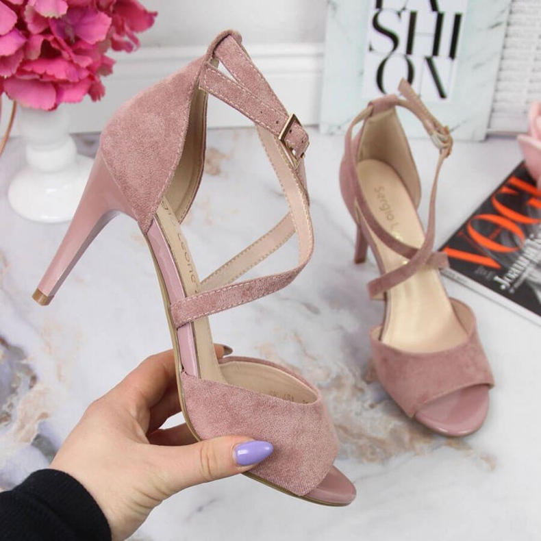 Vaaleanpunaiset sandaalit korkokengissä W Sergio Leone vaaleanpunainen 1