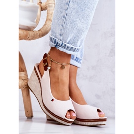 PS1 Naisten mukavat sandaalit soljella beige Thallas 2