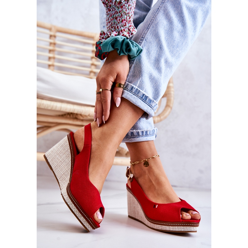 PS1 Naisten mukavat sandaalit, joissa solki punainen Thallas 2