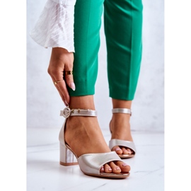 Nahkaiset korkeakorkoiset sandaalit Vinceza 22-20100 Golden kultainen 1