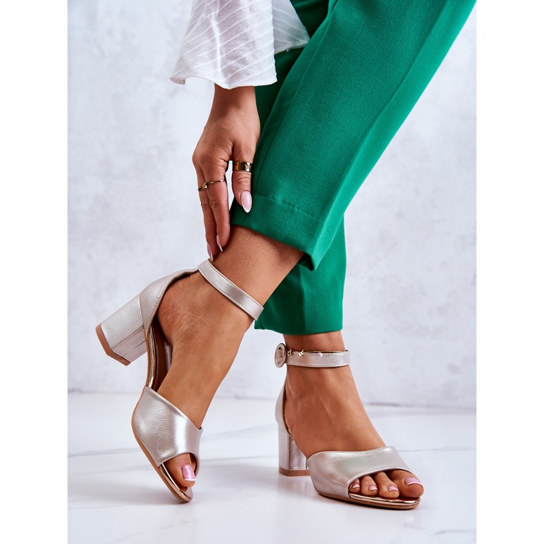 Nahkaiset korkeakorkoiset sandaalit Vinceza 22-20100 Golden kultainen 2