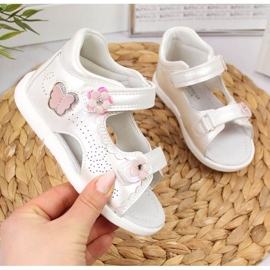 Valkoiset tarranauhasandaalit American Clubilla valkoinen 1