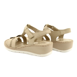Mukavat nahkasandaalit Caprice 28152-28 443 Beige 5
