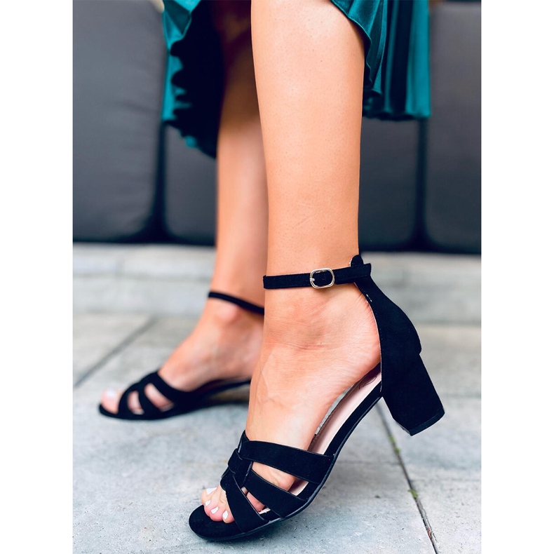 Avium Mustat korkokengät 2