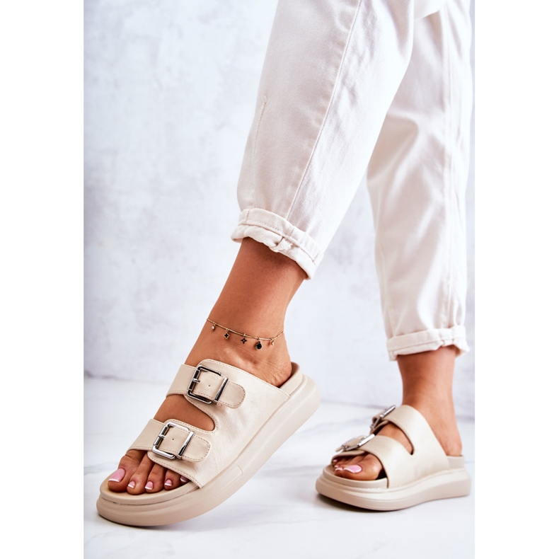 Naisten nahkaiset tossut soljella La.Fi beige Nariss 2