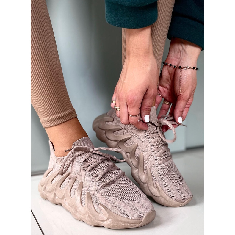 Ineng Khaki sukat sukat beige 1