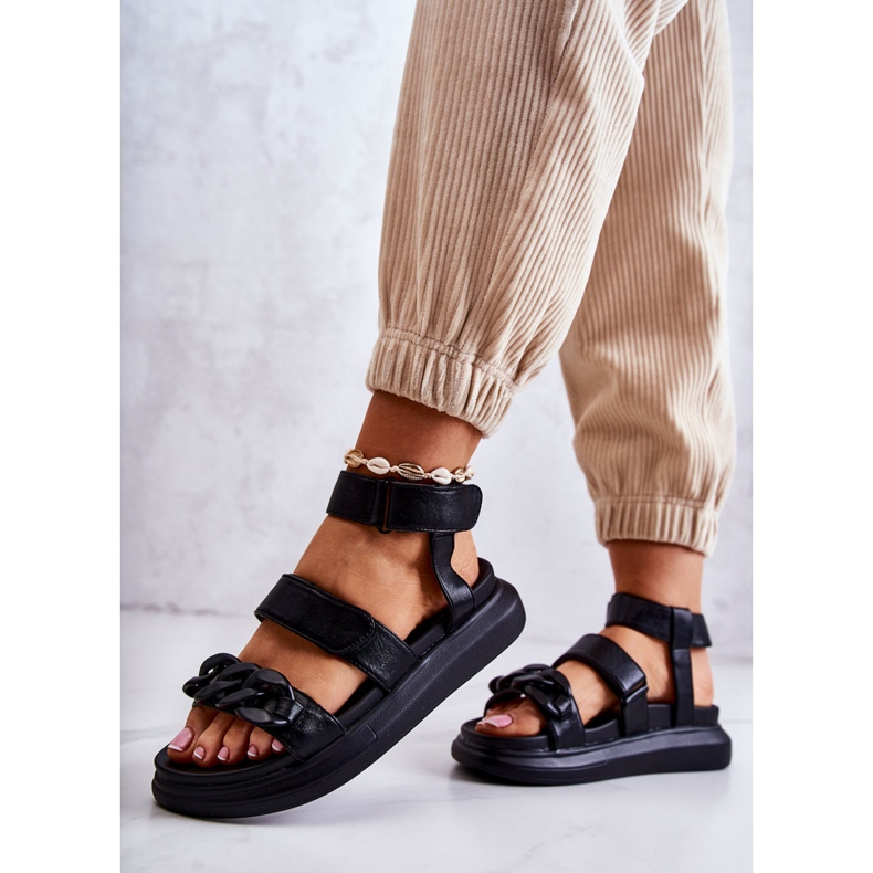 Nahkasandaalit ketjulla La.Fi Black Alissia musta 2