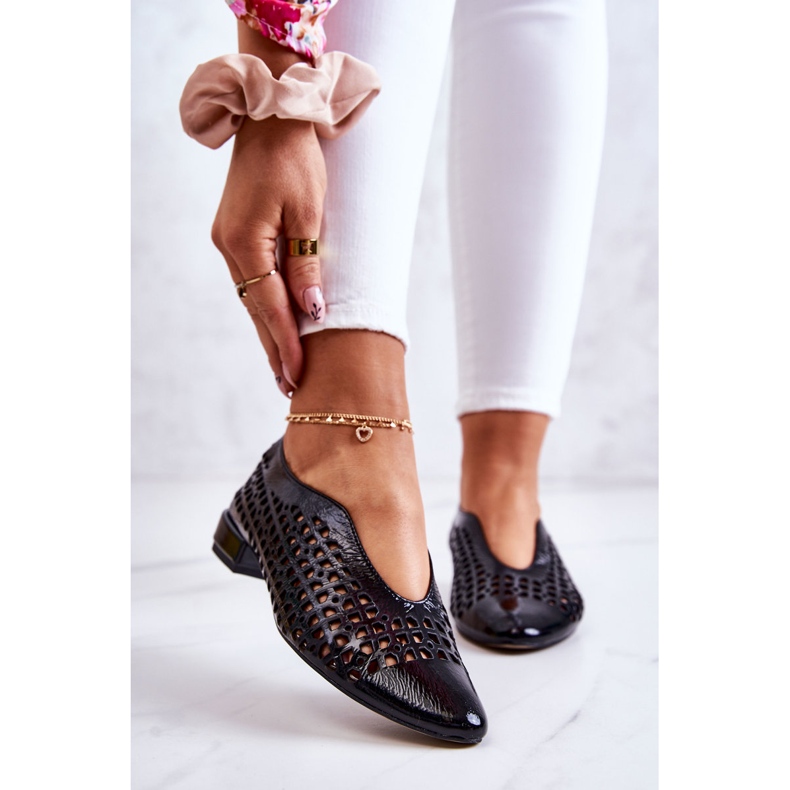 PA2 Tyylikkäät lakatut nahkaiset harjakattoiset kengät Ismena Black musta 1