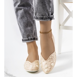 Silkkileikatut kultaiset balerinat kultainen 1