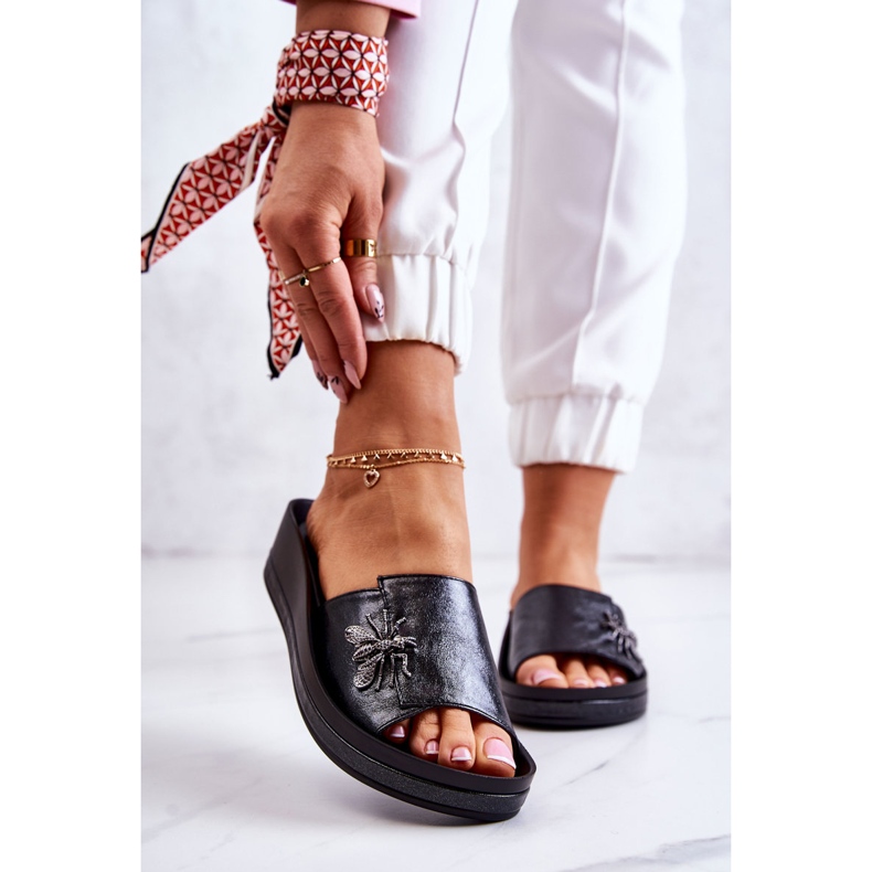 Vinceza Muodikkaat naisten tossut, joissa on koristelu mustalla aukolla 1