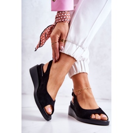Vinceza Naisten mokkanahkaiset solkisandaalit, musta Camille 2