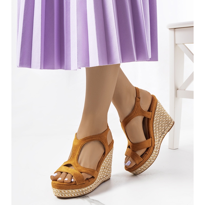 Ruskeat espadrillit Cedar-kiilassa 1