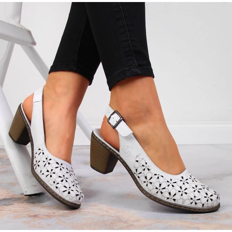 Nahkaiset harjakattoiset sandaalit Rieker W RKR531A valkoinen 2