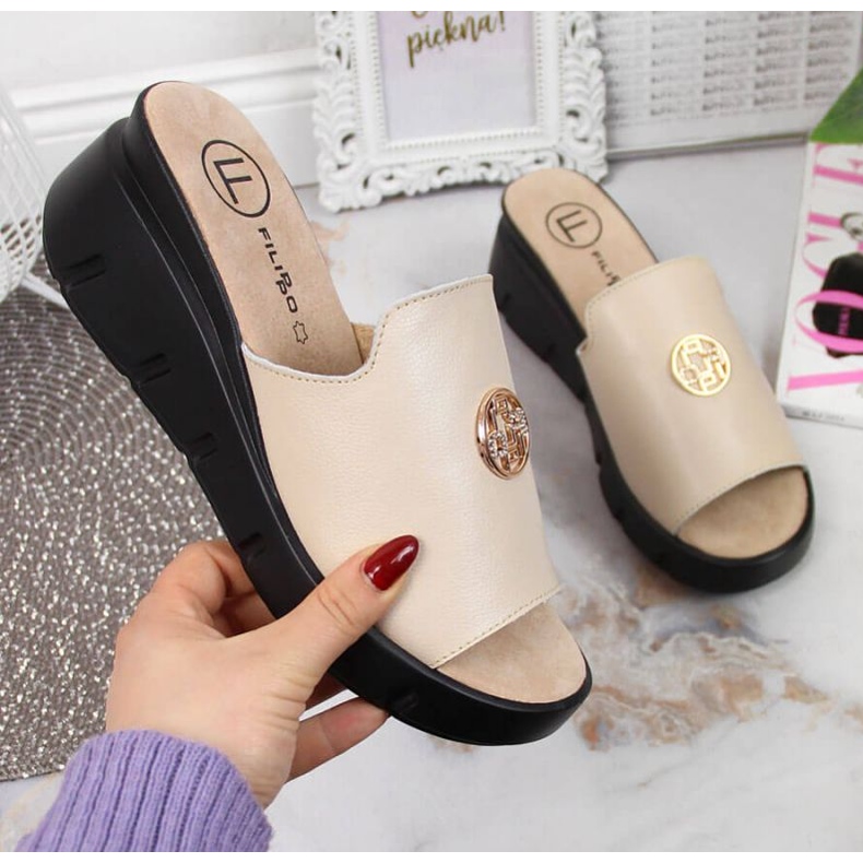 Nahkaiset tossut kiilalla Filippo W PAW362B beige 1