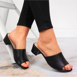 Tossut lohkossa Sergio Leone W SK375A musta 2