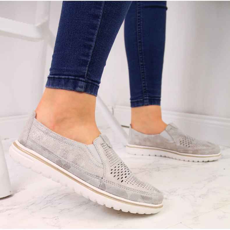 Naisten kultaiset harjakattoiset nahkakengät Jezzi kultainen 2