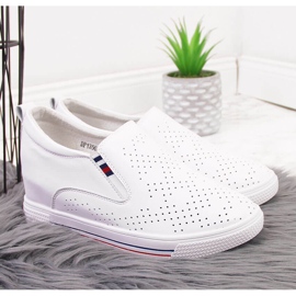 Naisten nahkaiset tennarit valkoisella harjakattoisella kiilalla Filippo valkoinen 2