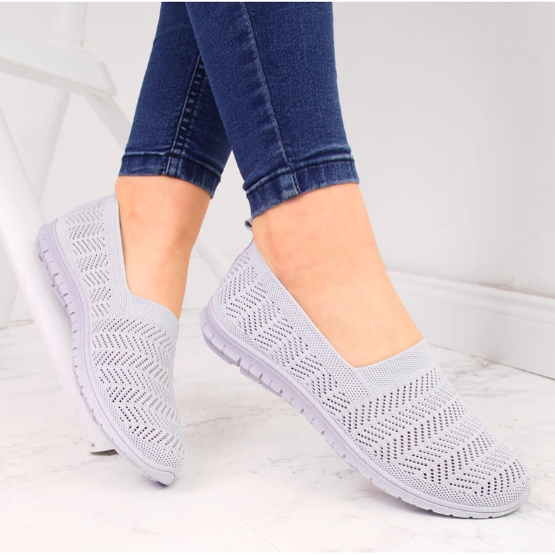 Naisten harjakattoiset tennarit harmaalla Filippolla 1