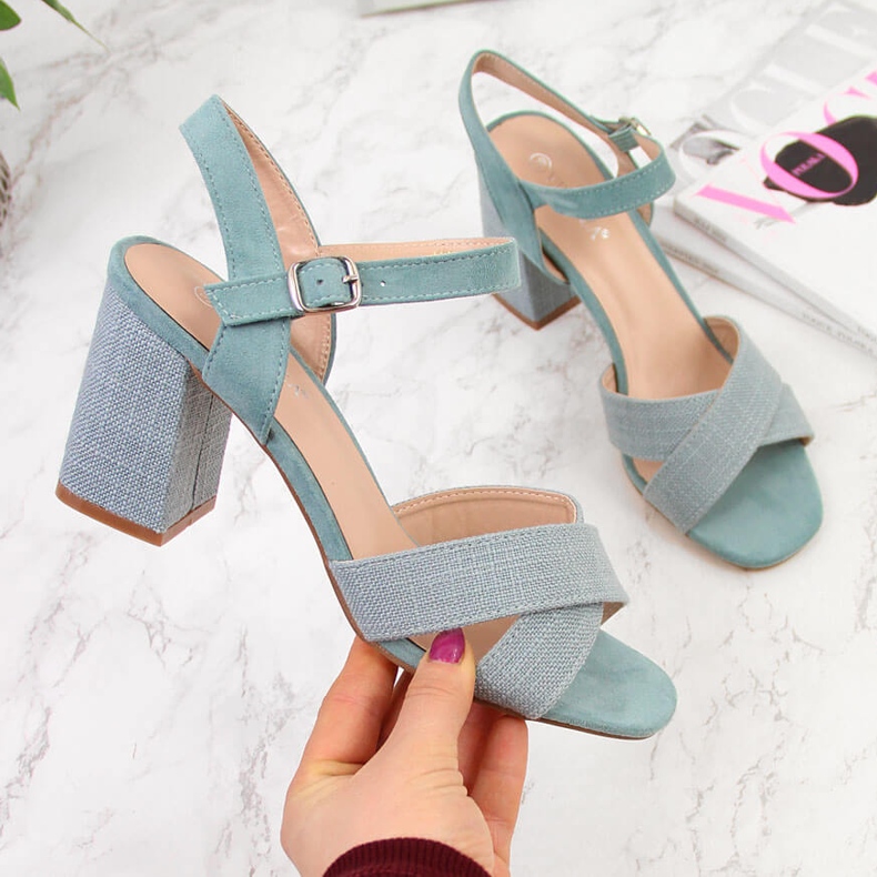 Vihreät naisten Vinceza-sandaalit pylväässä 2