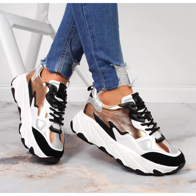 Naisten lenkkarit valko-kultaisella Potocki-alustalla valkoinen kultainen 1