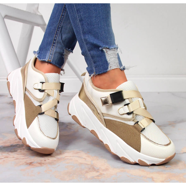 Naisten lenkkarit Potockin kermaalustalla monivärinen 1