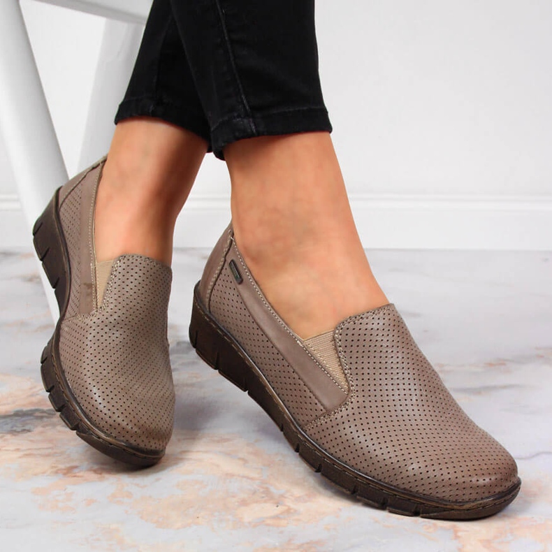 Naisten nahkakengät Helios 350 -kiilalla beige 1