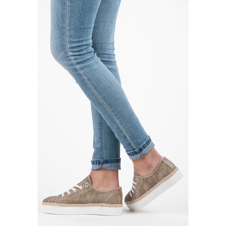 Kylie Lavalla harjakattoiset lenkkarit ruskea 2