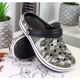 American Club khakivaahtomuovitossut pojille 1