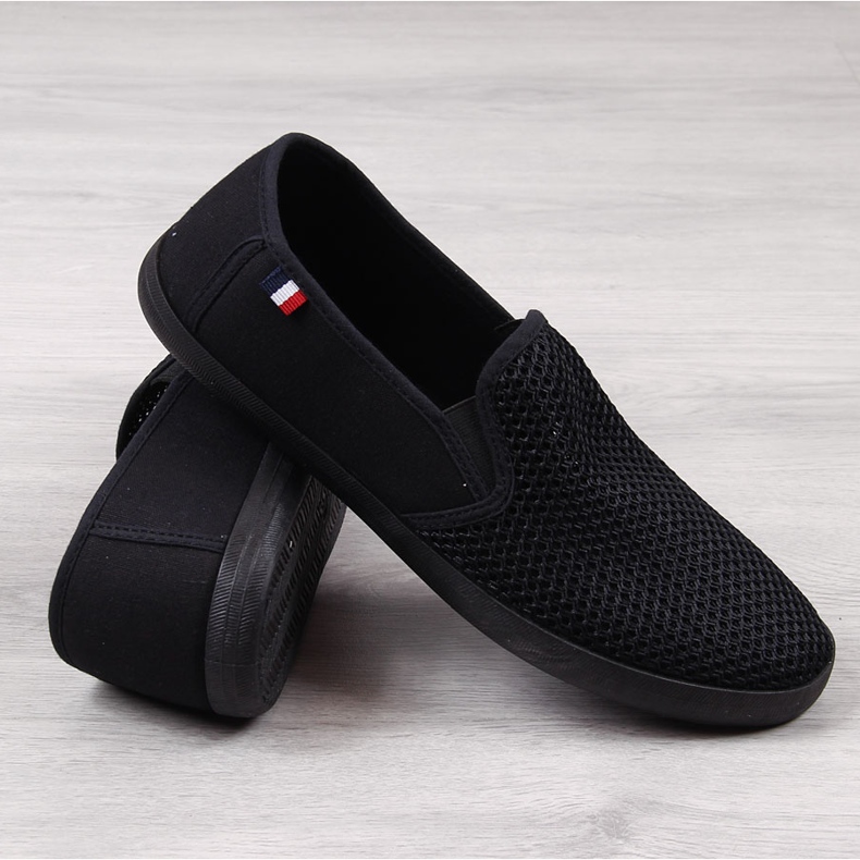 Atletico mustat miesten harjakattoiset lenkkarit 1