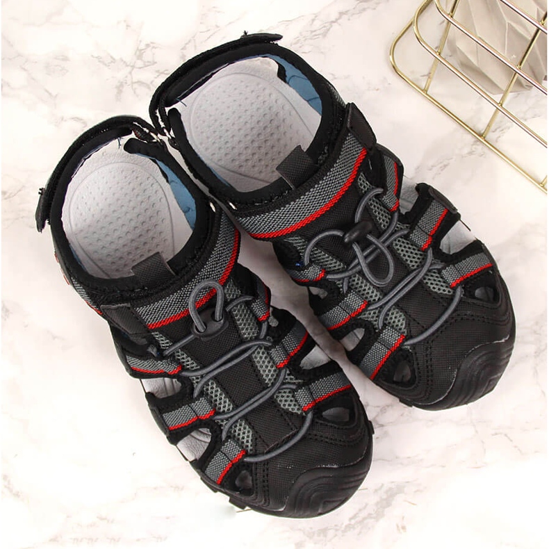 Poikien sandaalit tarranauhalla mustalla American Clubilla 1