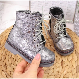 Tyttöjen lämpimät metallihopeasaappaat Kornecki 6216 1