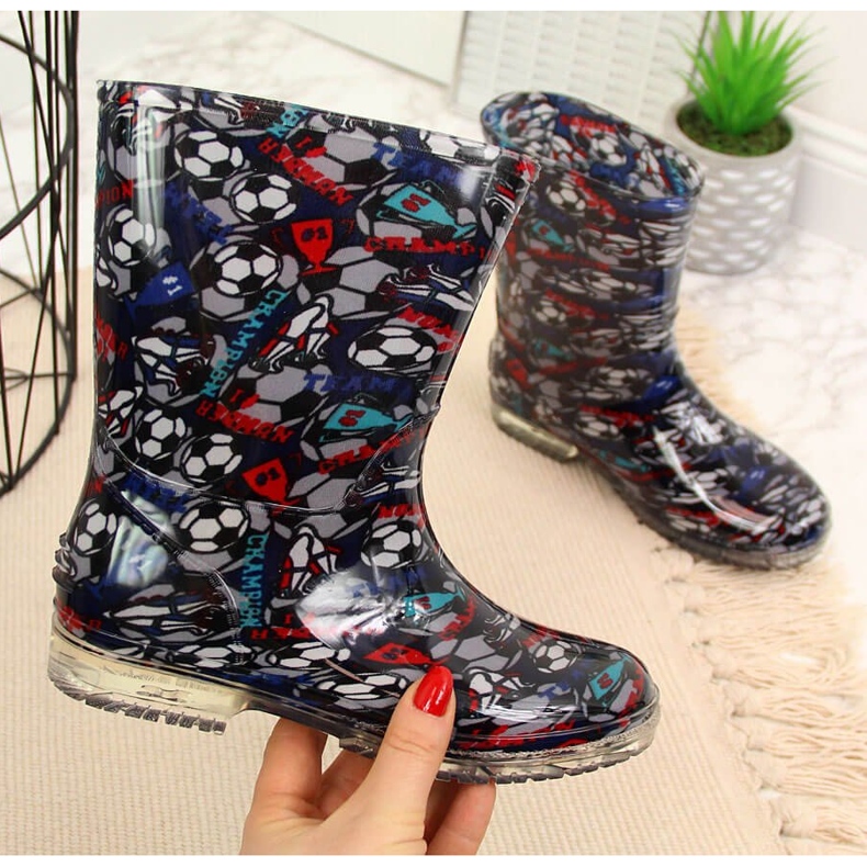 T.Sokolski T. Sokolskin poikien kalossit musta 1