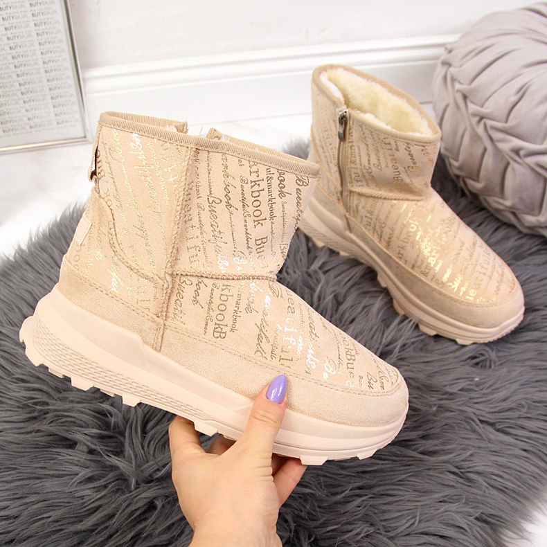 News Naisten beige-mokkanahkasaappaat UUTISET 2