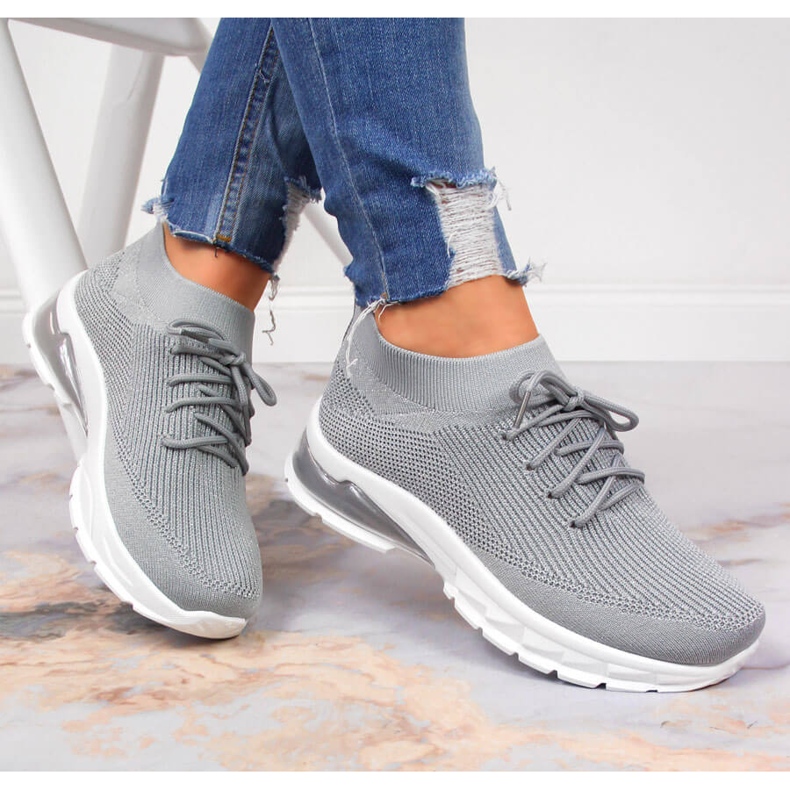 Naisten urheilukengät harmaat sukat Potocki 1