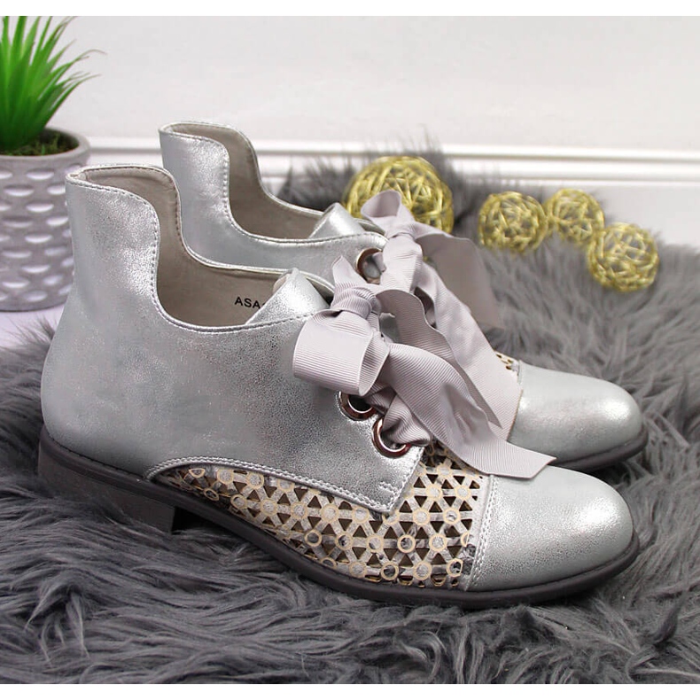 Naisten kevään hopean harjakattoiset Jezzi-saappaat 2