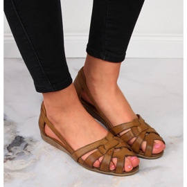 Ruskeat nahkaiset naisten sandaalit Dolce Pietro 2