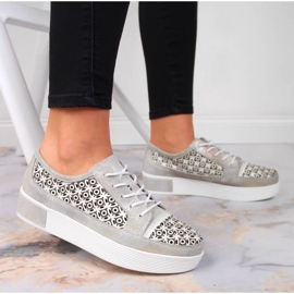 Naisten kultaiset harjakattoiset nahkakengät Filippo 2