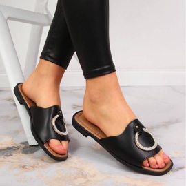 Naisten mustat tossut koristeella Potocki 1