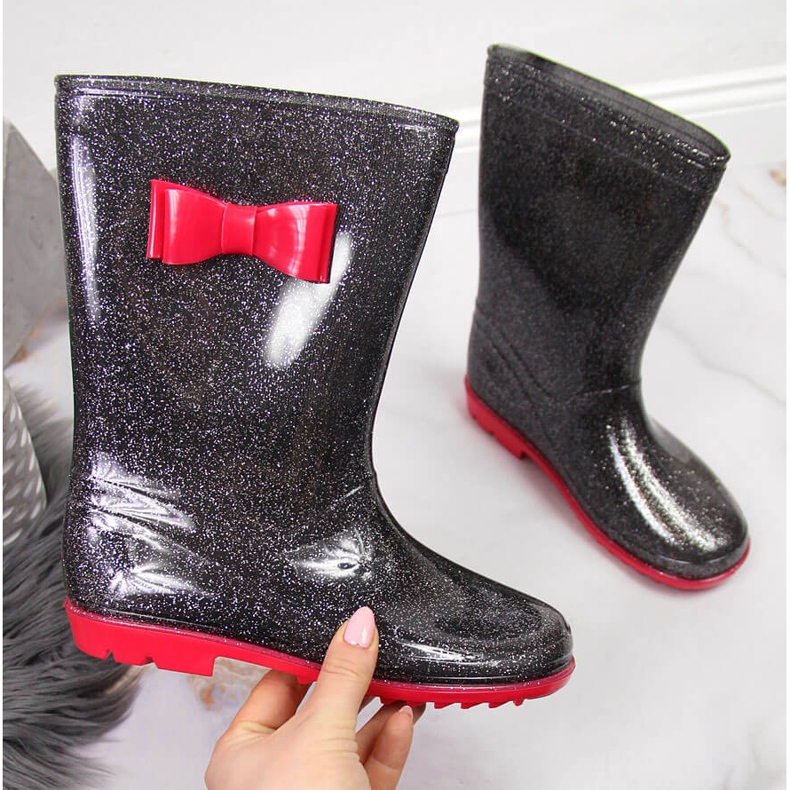 American Clubin musta brocade tyttöjen kalossit 1