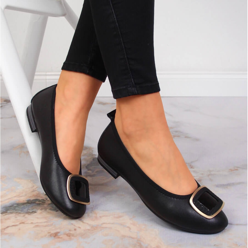 Naisten mustat nahkabalerinat Filippo 1