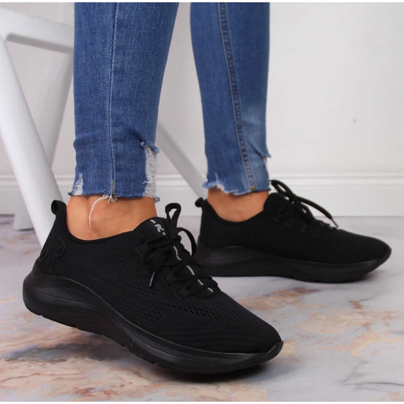 Mustat Rieker 42103-01 naisten urheilukengät 1