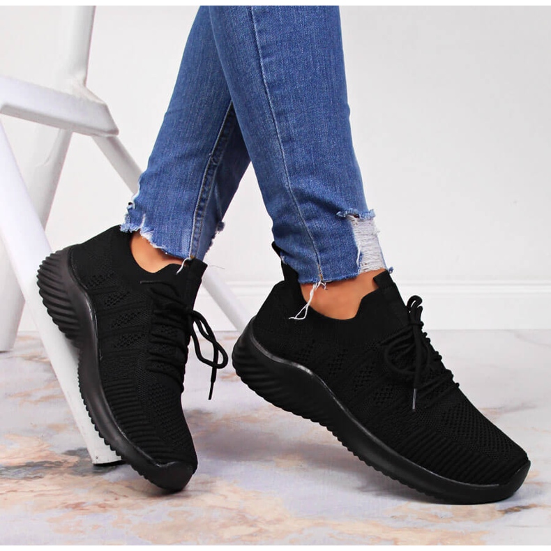 Musta Filippo mesh-slip urheilukenkiin 1