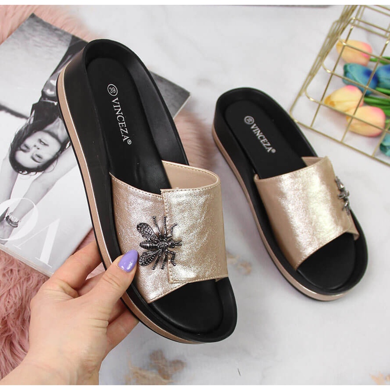 Naisten kultaiset kiilatossut Vinceza-rusetilla kultainen 2