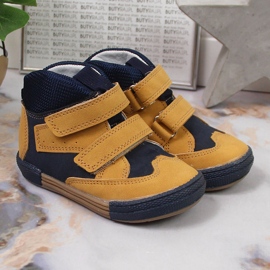 Poikien kengät tarranauhalla kameli Kornecki 6785 ruskea musta 2