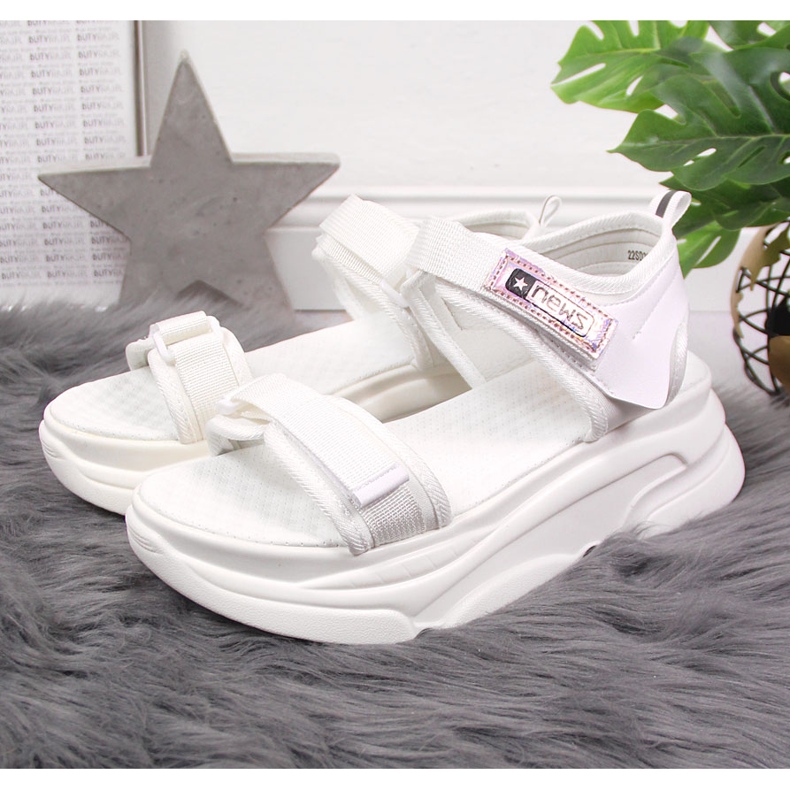 News Naisten valkoiset sandaalit urheilutasolla UUTISET valkoinen 2