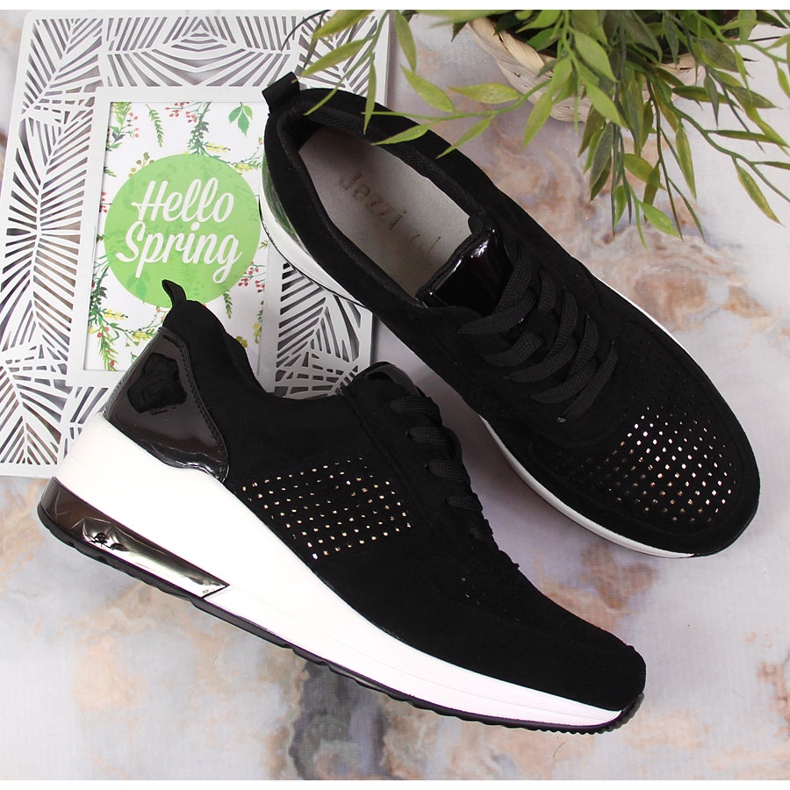 Naisten mustat kiilakengät Jezzi 1