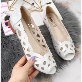 Naisten hopeiset harjakattoiset balerinakengät Jezzi hopea 1