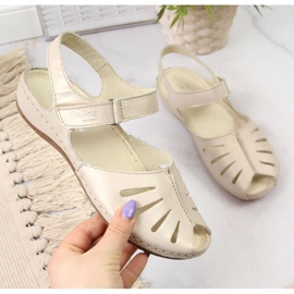 Naisten nahkasandaalit kultakiilalla Helios 4009 kultainen 1