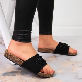 Naisten mustat helmitossut eVento 2